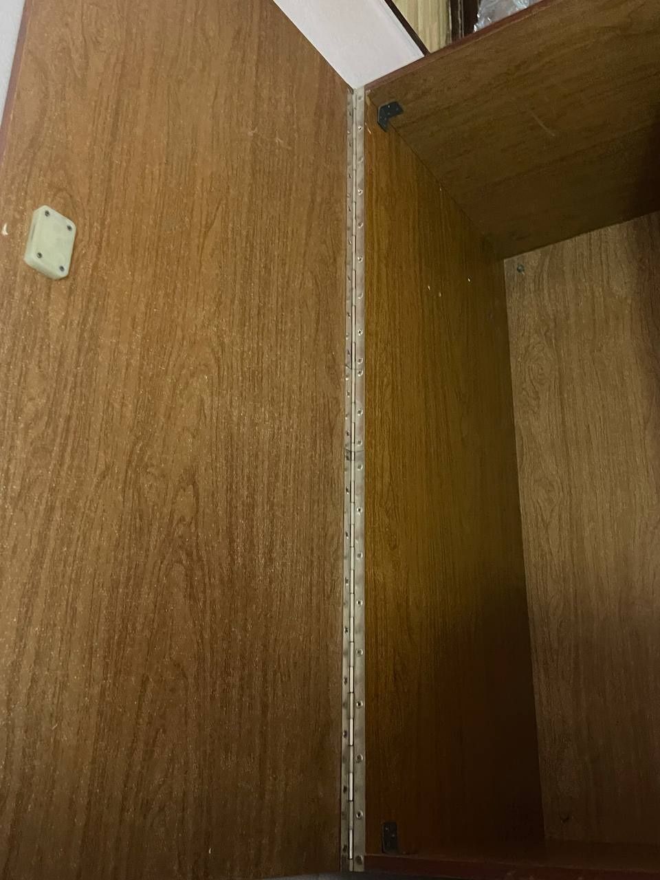 mebel sandiq sotiladi