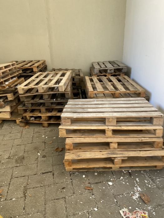 Палети,дървени скари
