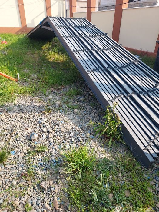 Hale metalice la super preț lichidare de stoc