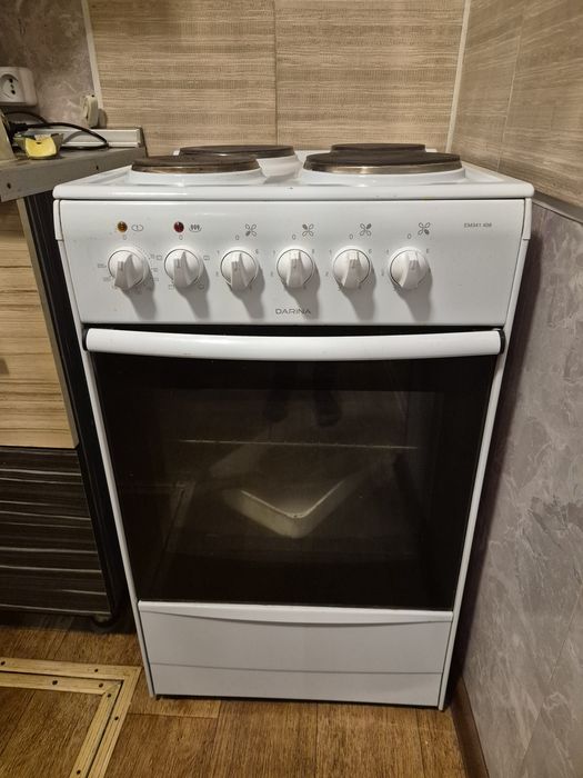 Продам плиту Darina