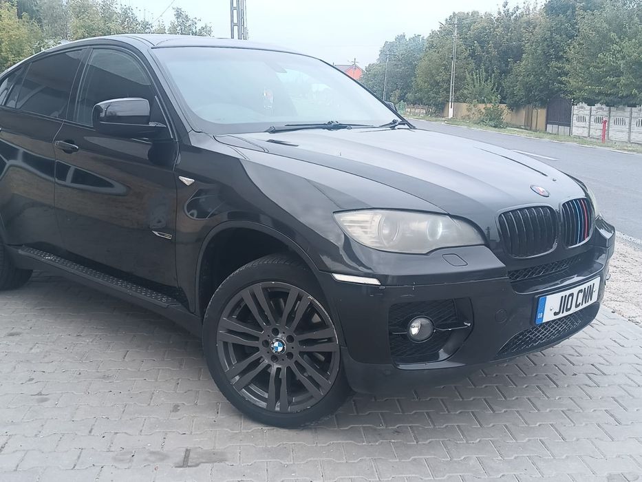 Vând  Bmw x6 detali în privat