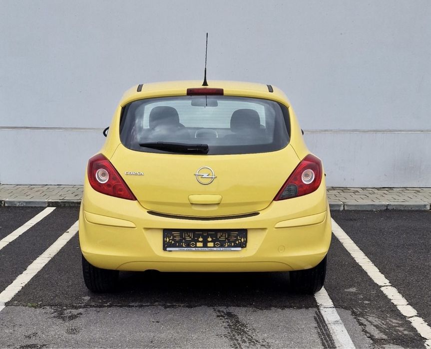 Opel Corsa 2010 AUTOMATA