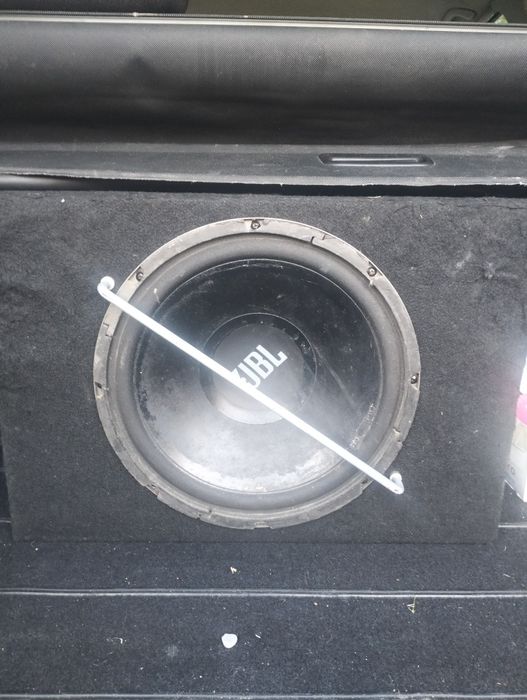 Subwoofer jbl 300w plus statie