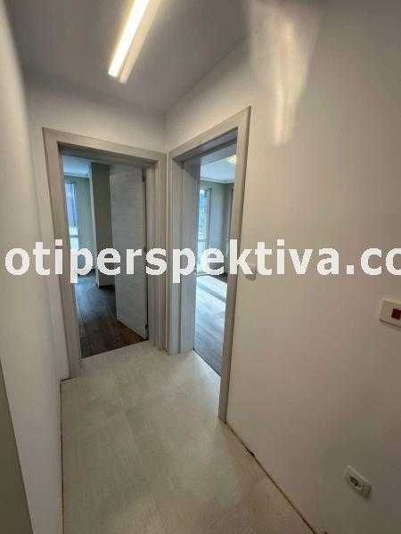 Продава се Тристаен апартамент в Пловдив, Христо Смирненски - 136 кв.м за 1434 €/кв.м - Снимка #4