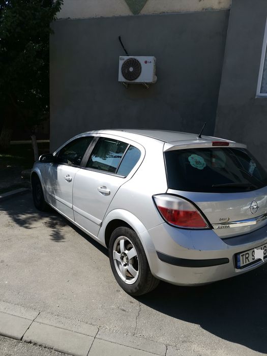 Opel Astra H 1.7 CDTI