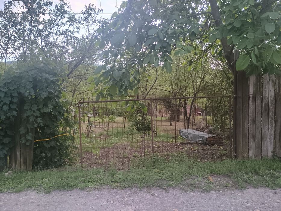 Teren la 2km de Deva