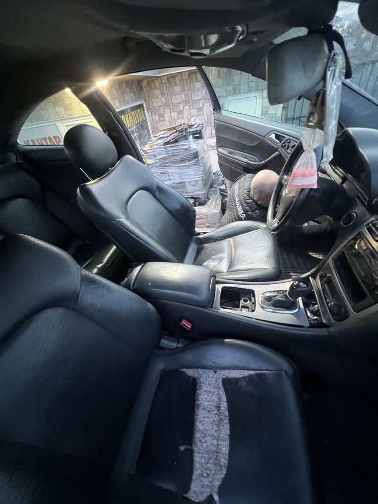 Mercedes Benz w203  за части