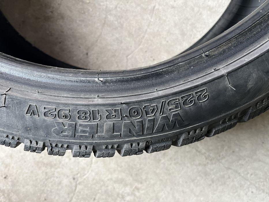 4бр зимни гуми Taurus 225/40R18