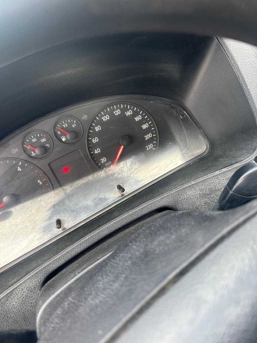 Volkswagen Transporter T5 doka 1.9tdi cabina mica