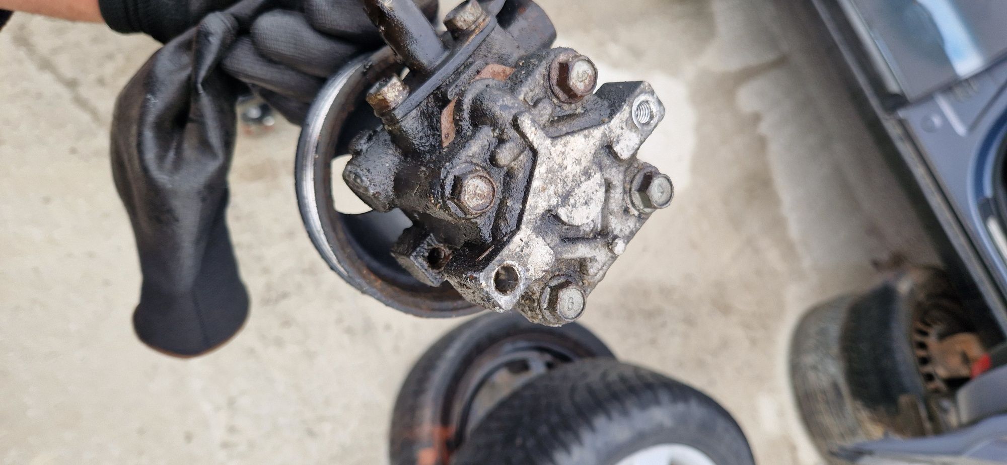 Pompa servo hyundai santa fe 2.2