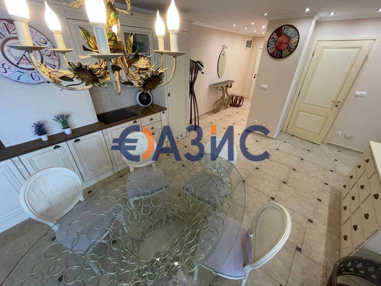 Продава се Тристаен апартамент в Свети Влас - 138 кв.м за 2029 €/кв.м - Снимка #4