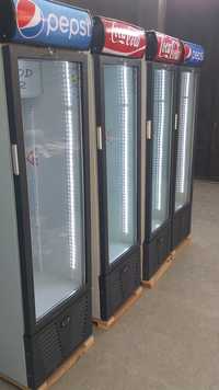Новые DEVI витринные холодильники  заводской