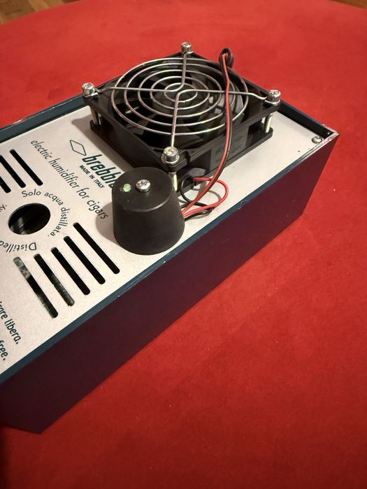 Umidificator electric Brebbia pentru humidor trabucuri