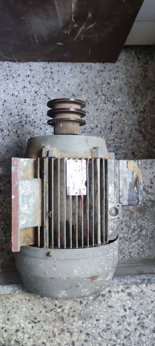 Трифазен електромотор 5,5kw.