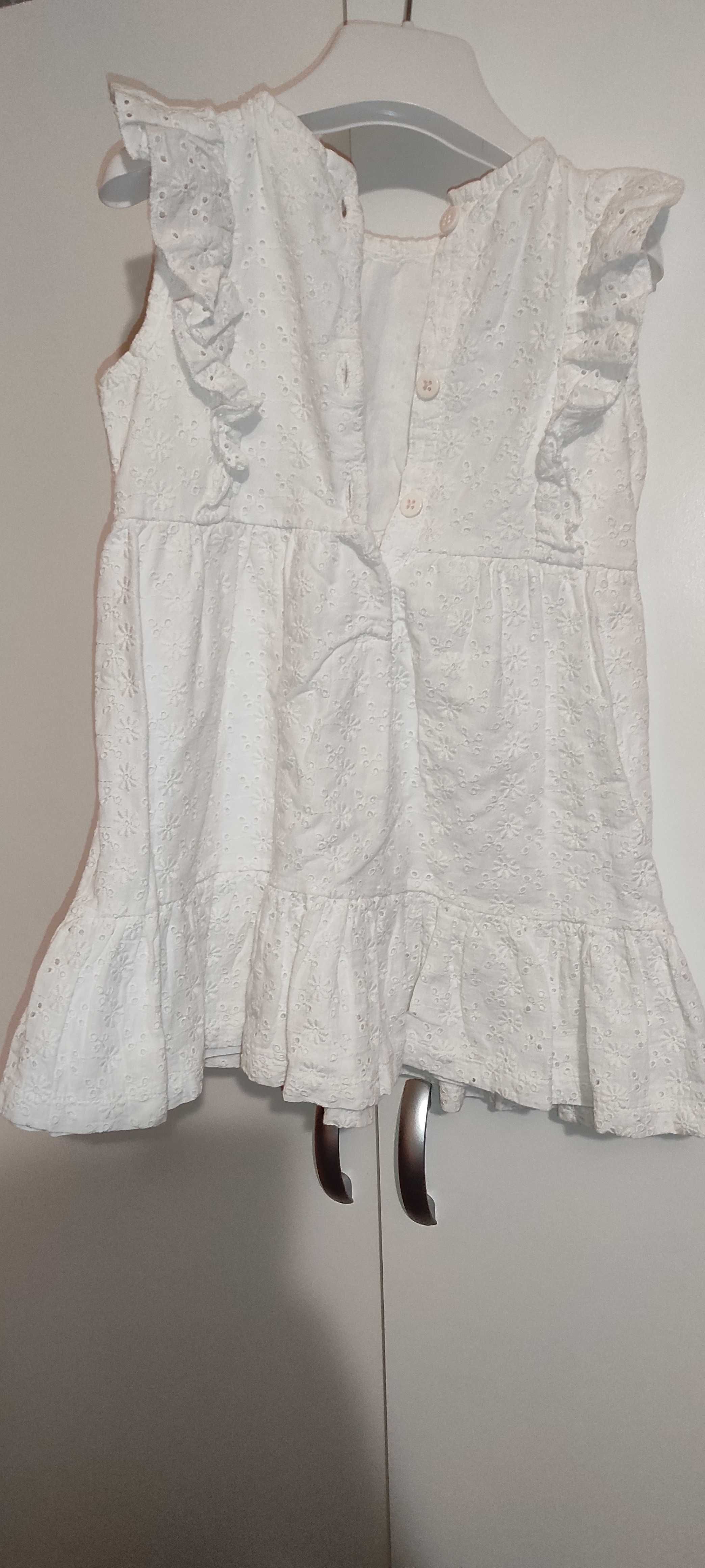 Rochie albă de bumbac, vârsta 3-4 ani, 45 lei