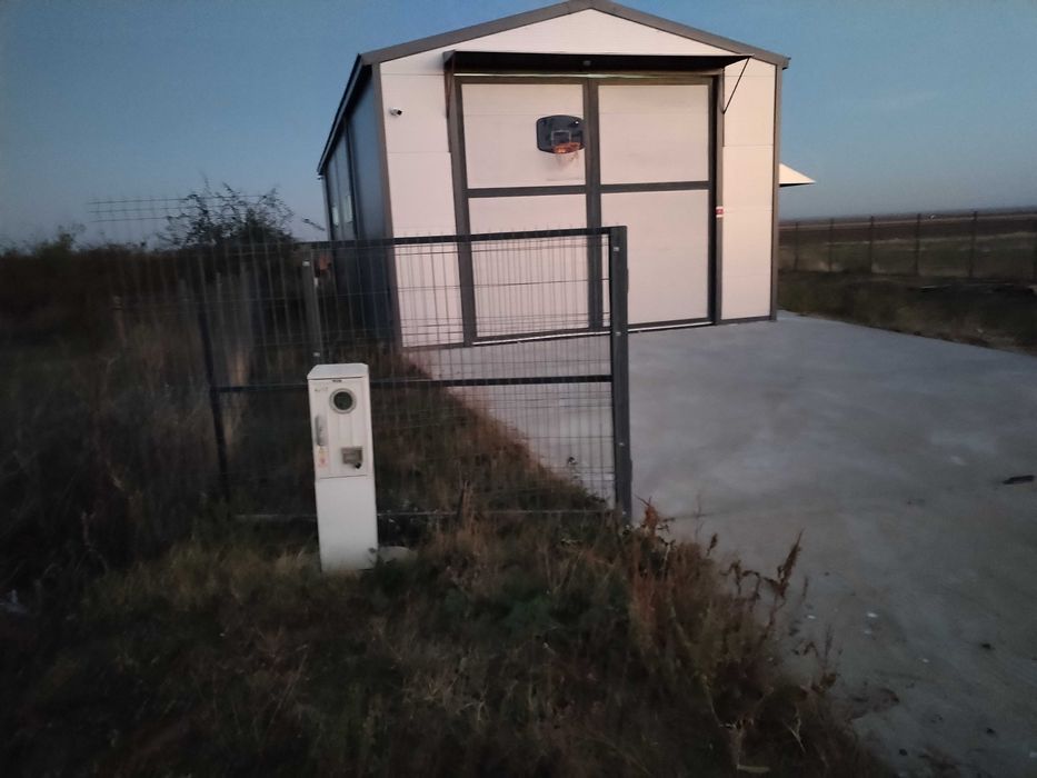 Hala+teren in Posta Calnau