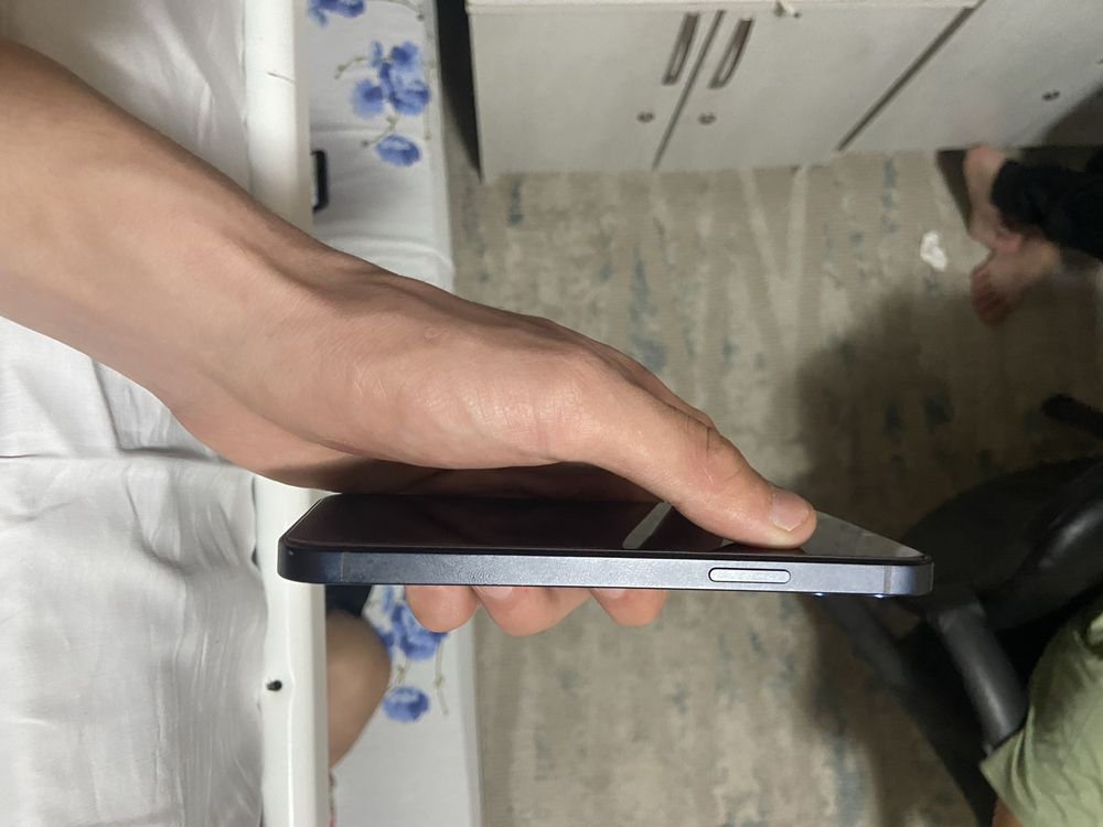 Iphone 12 идеално 100процент все родной