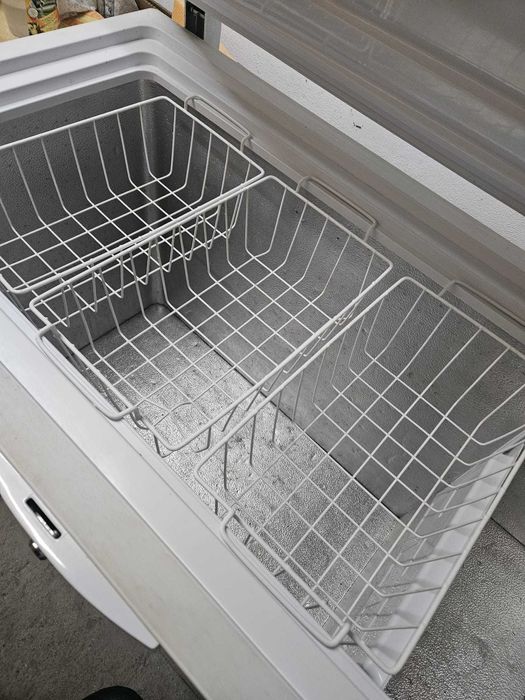 Lada frigorifica beko 284 litri