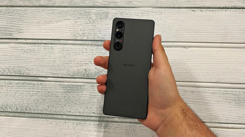 Sony Xperia 1 V, Google Photos Nelimitat, schimb cu Huawei Pura 80