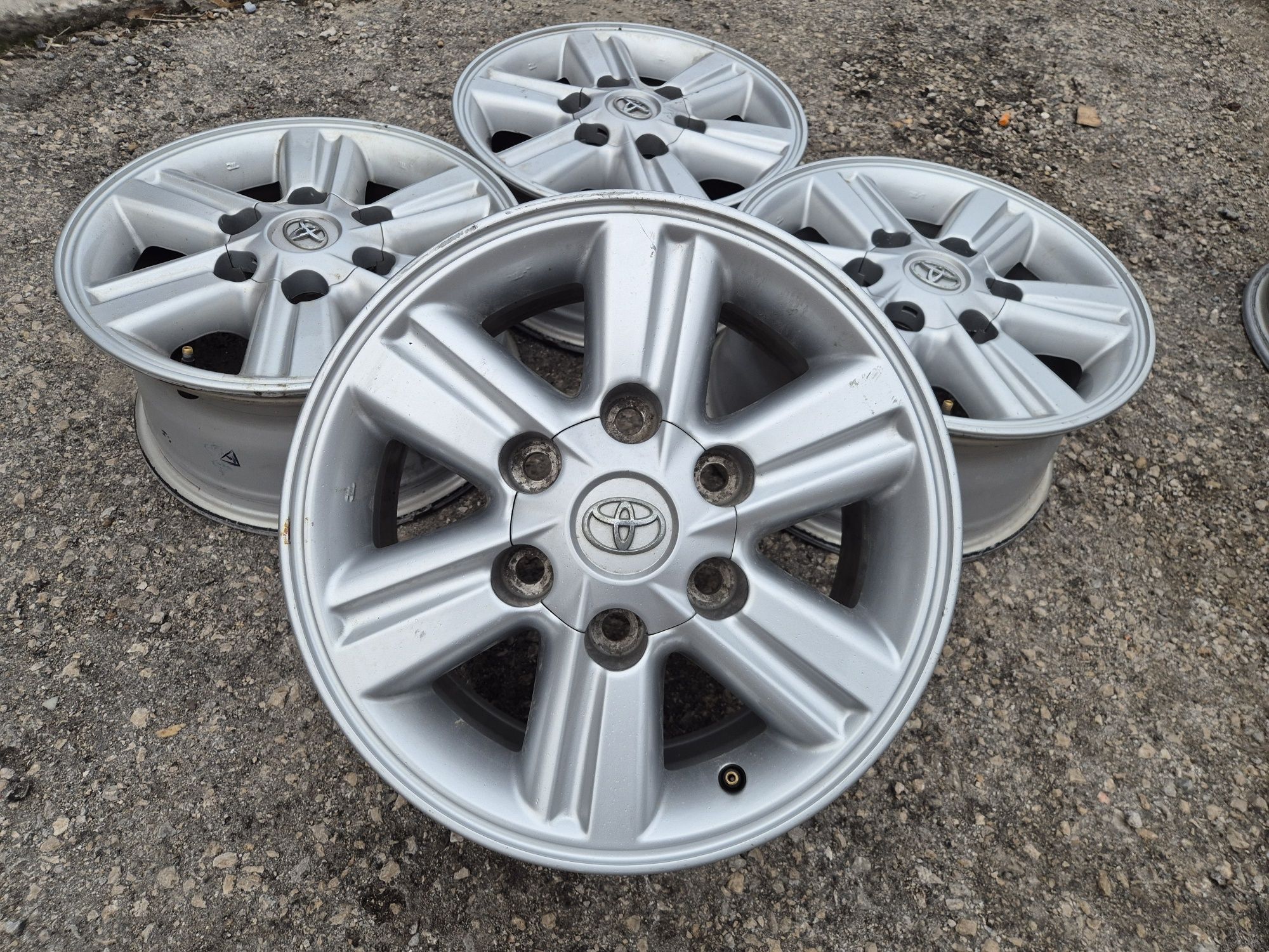 6х139.7/15 Toyota Hillux Land Cruiser Mitsubishi Suzuki 6х139.7/15