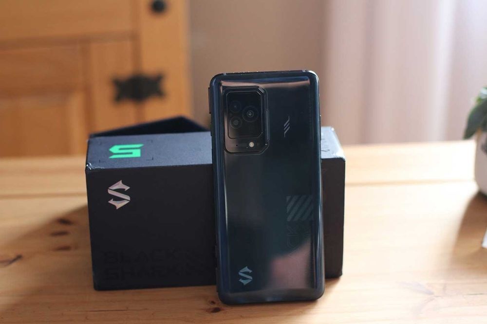 Black Shark 5 12/256 Gb Ideal sostoyanada
