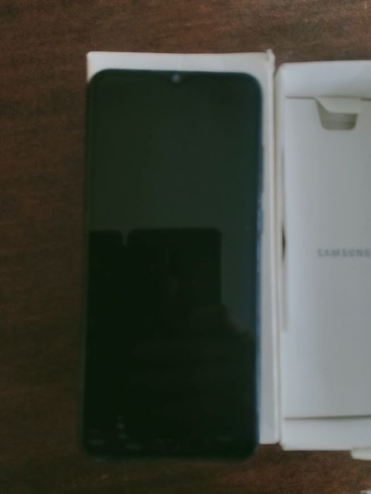 Продам телефон Самсунг
