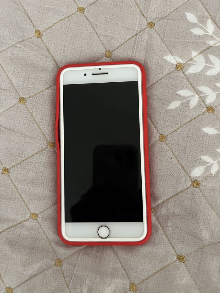 Iphone 7 plus 32 gb розовый. Обмен Не предлагать!