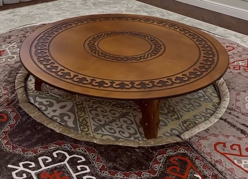 Стол сатылады дөңгелек