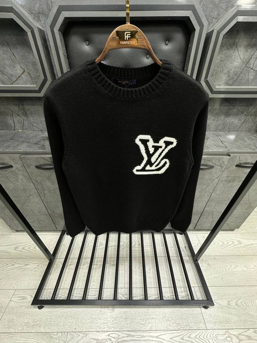 Pulover LV, LIVRARE 24H