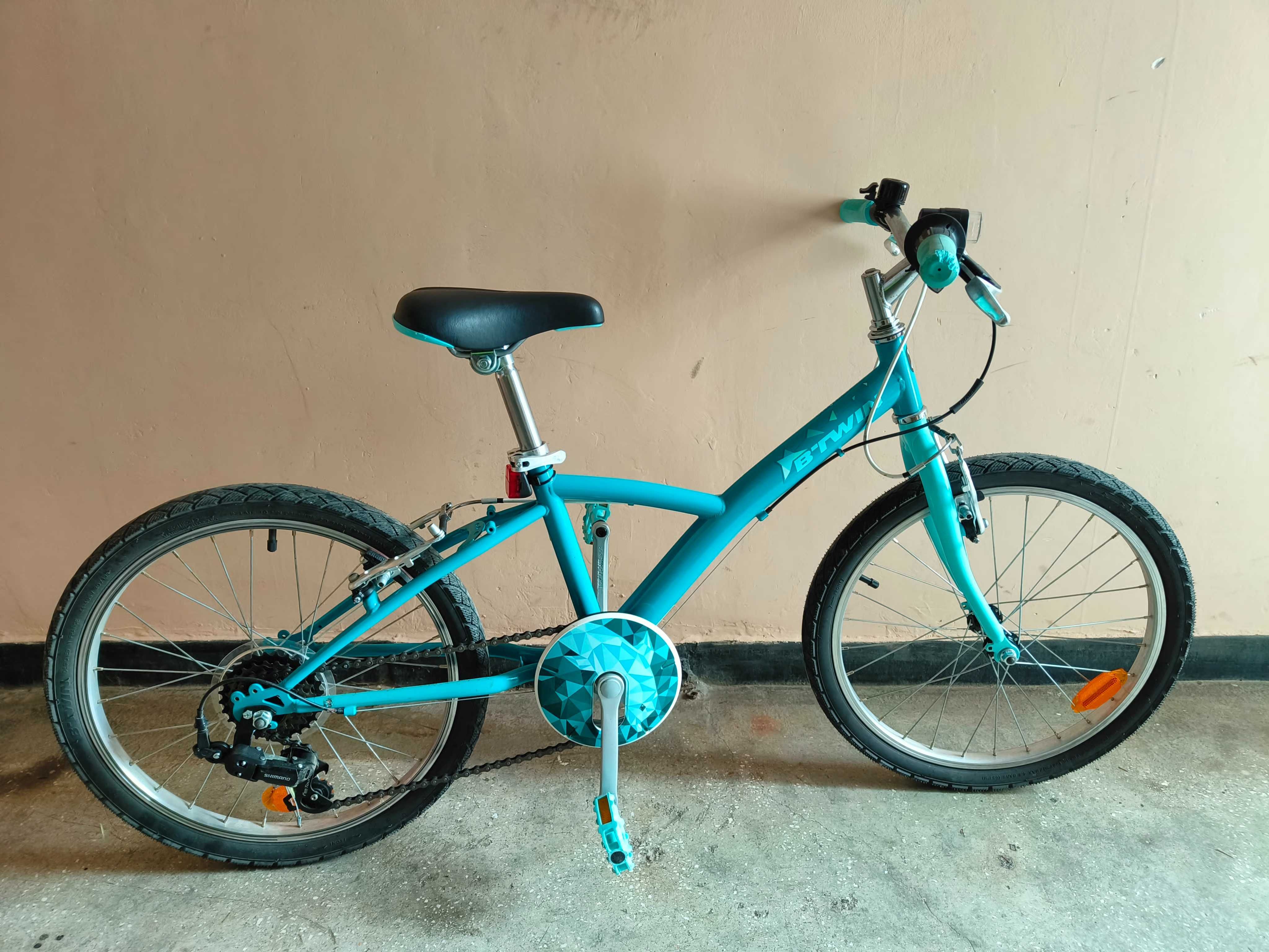 Bicicleta B-twin 120, roti 20"