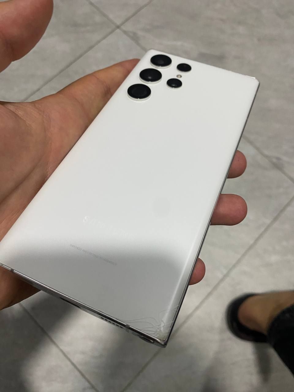 Samsung s22 ultra sotiladi