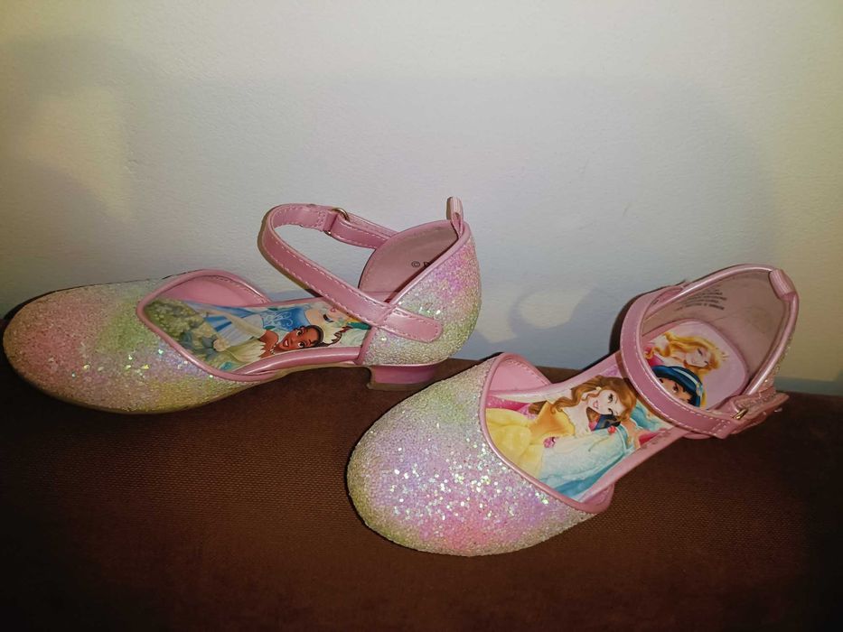 Pantofi roz strălucitori cu toc H&M măr 28