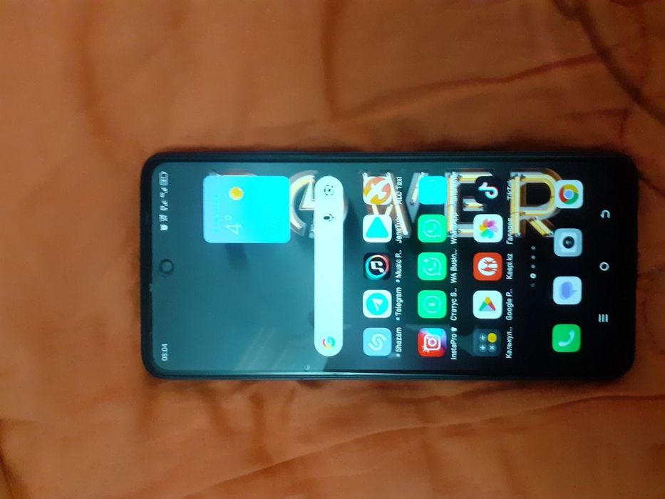 Смартфон itel P 55 256 память