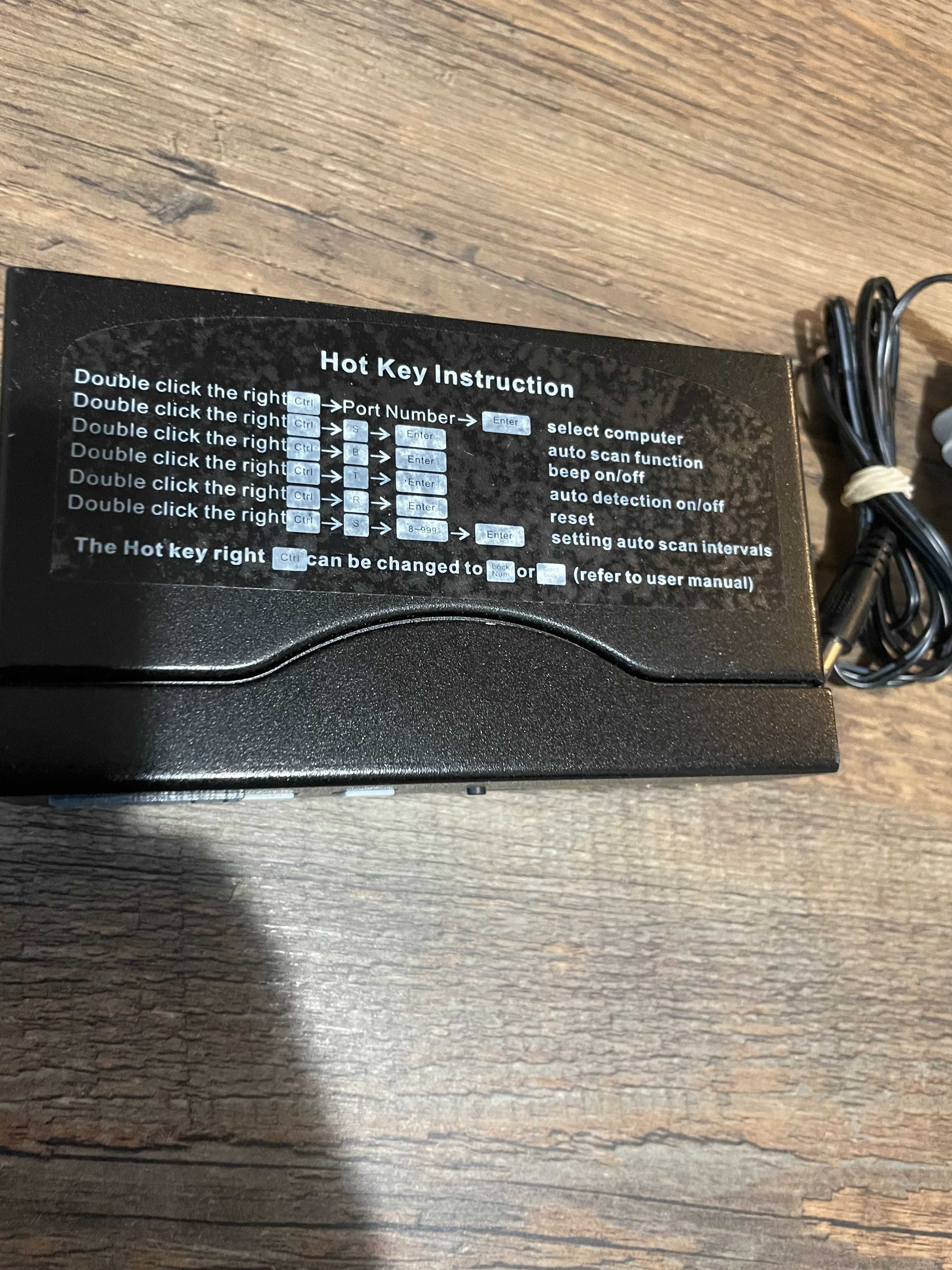 KVM switch 2v1 USB HDMI
