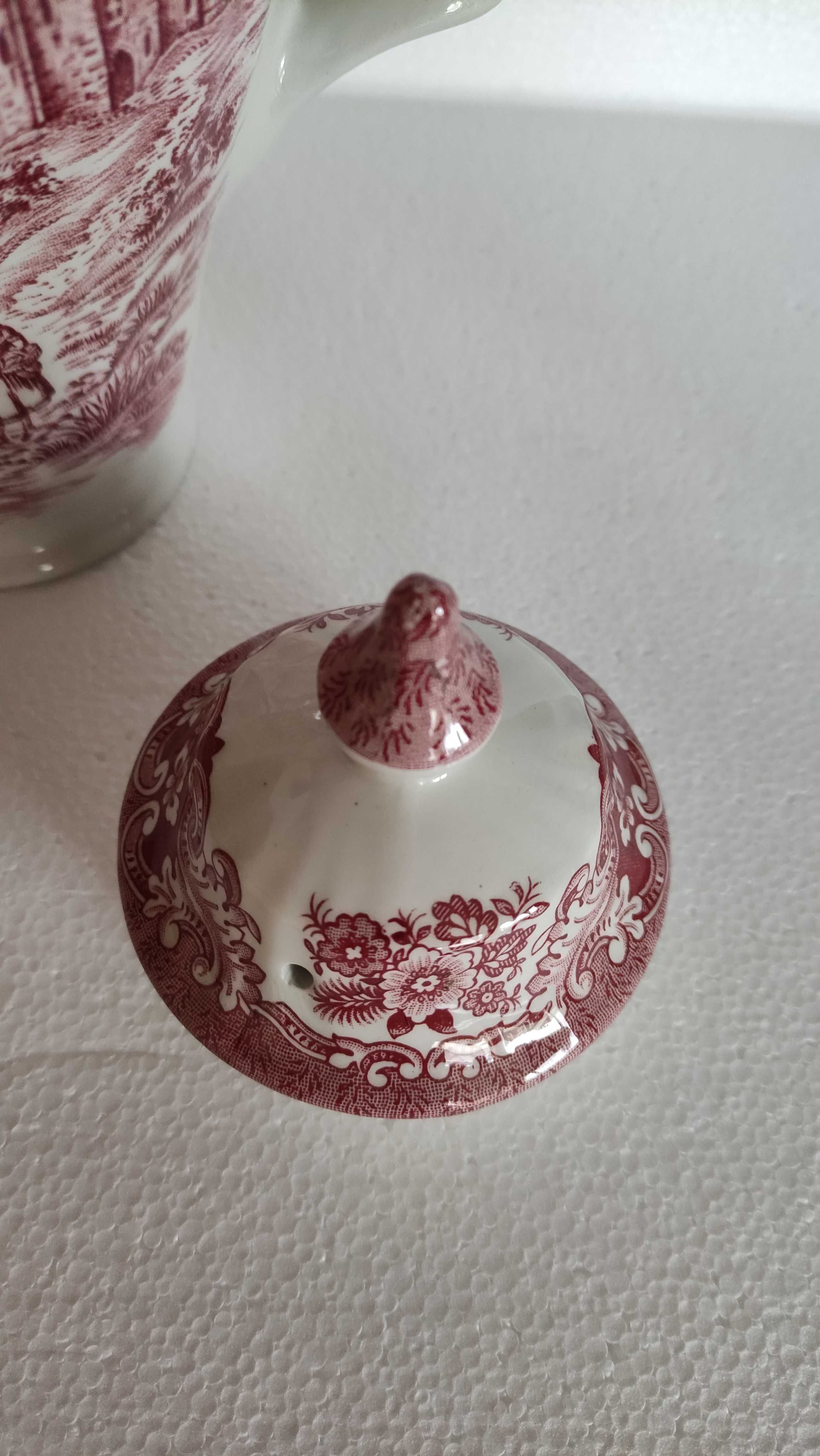 Английски порцеланов чайник 1.5 л