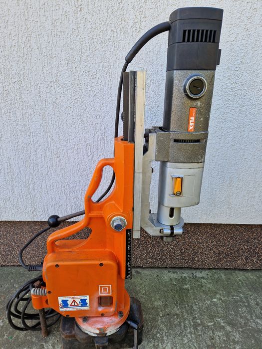Flex BSS 1202 VR - masina de gaurit cu talpa magnetica