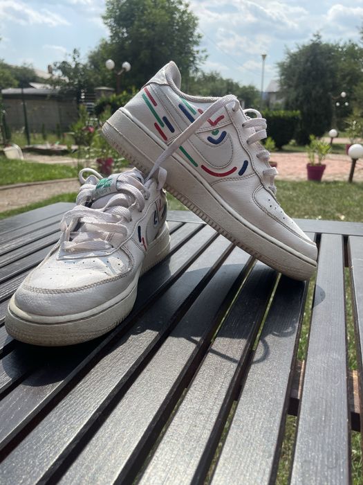 Vand air force 1 app noi