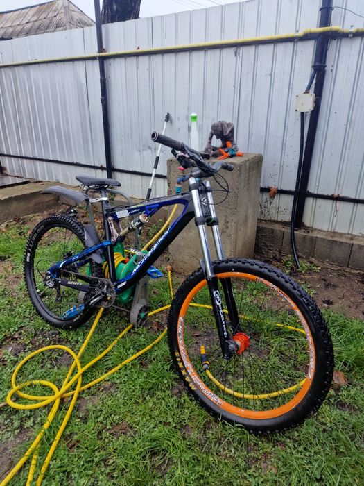 Bicicleta mountain bike mtb downhill