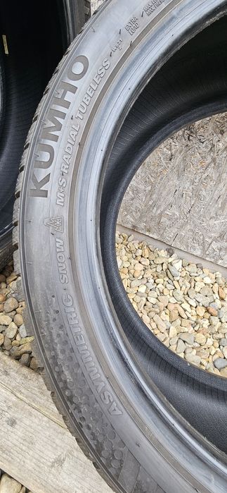 Anvelope Kumho WinterCraft WS71 Suv 235/45 R20 100W XL