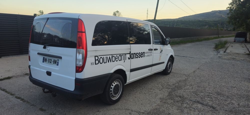 Mercedes vito 2.2 diesel 8+1 locuri