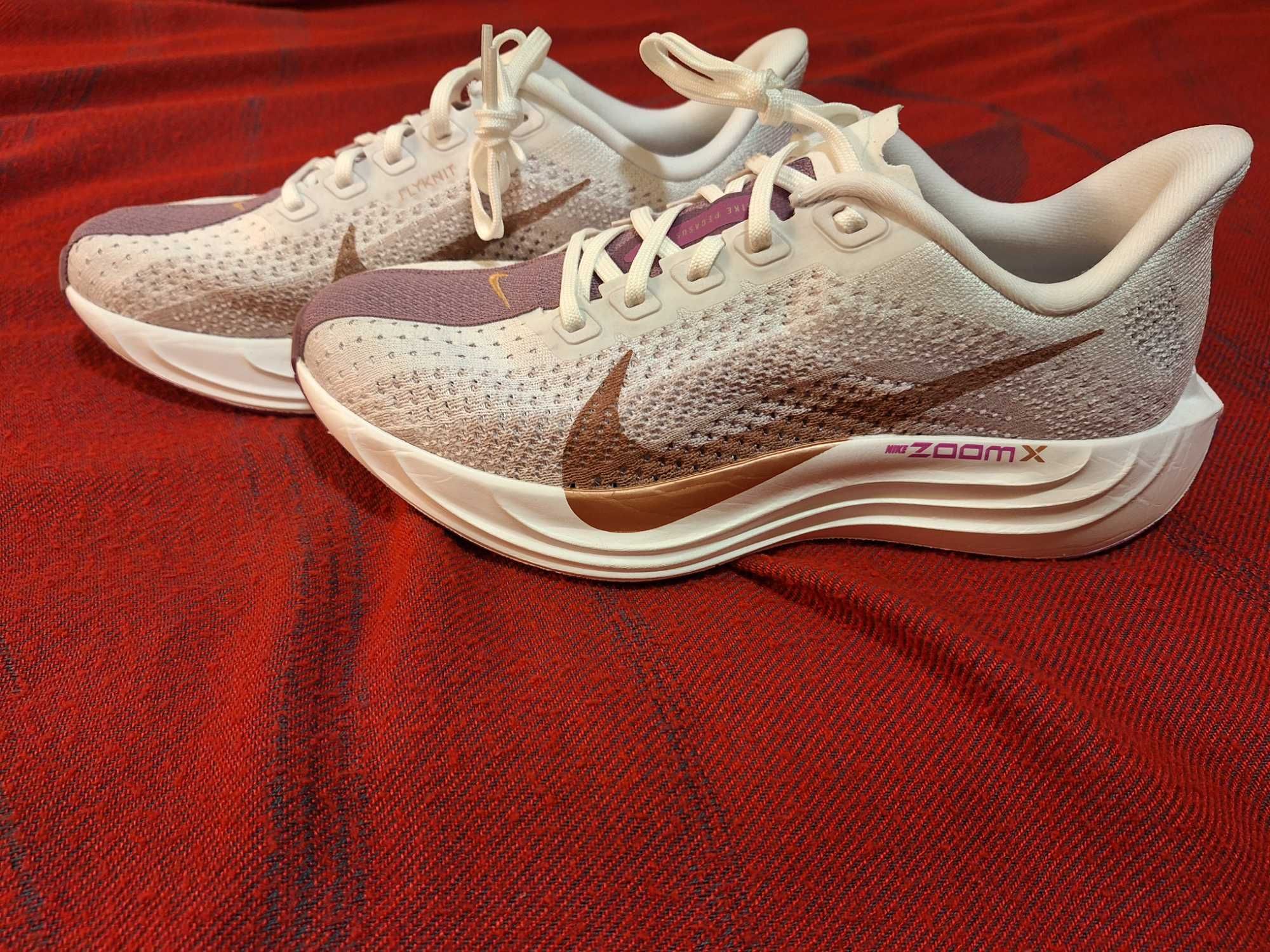 Дамски маратонки Nike Pegasus Plus
