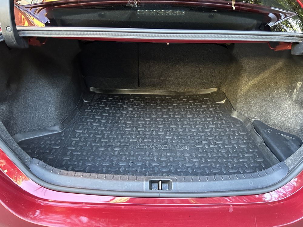 Toyota Corolla 1.6 БЕНЗИН, AUT, 73440 km! ПЪЛНА СЕРВИЗНА ИСТОРИЯ