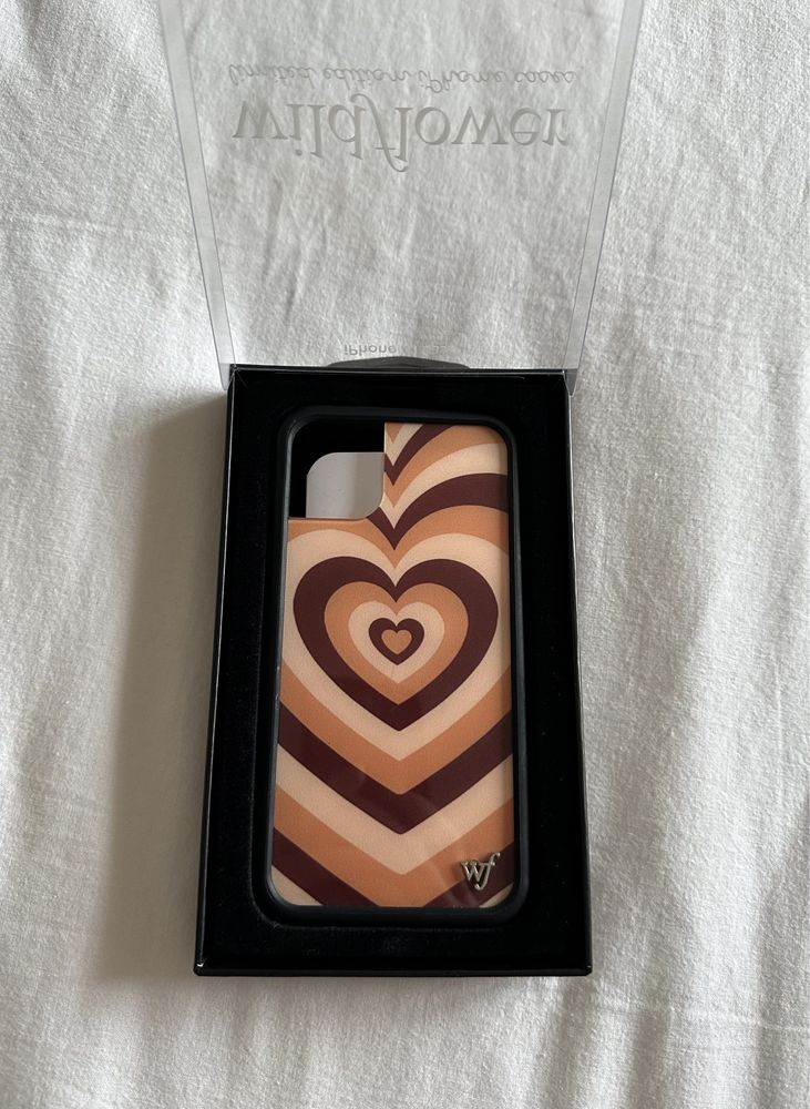 Husă iPhone 11 Wildflower Cases ‘Latte Love’