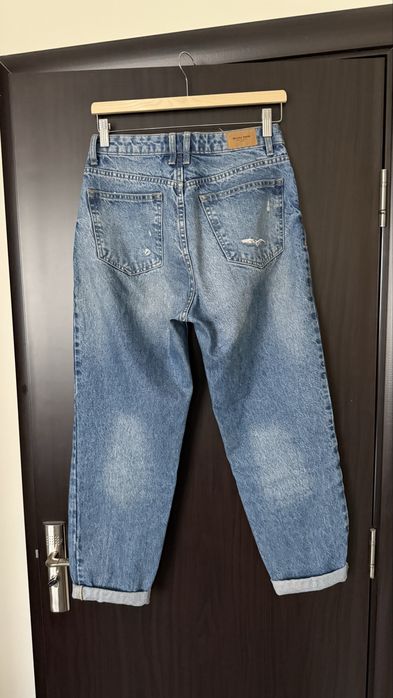 Дамски дънки и панталони размеси С/М