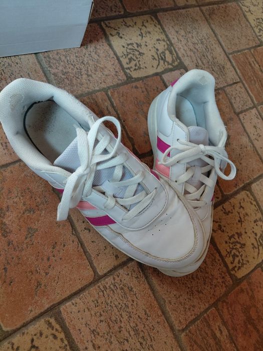 Маратонки Adidas 37,5