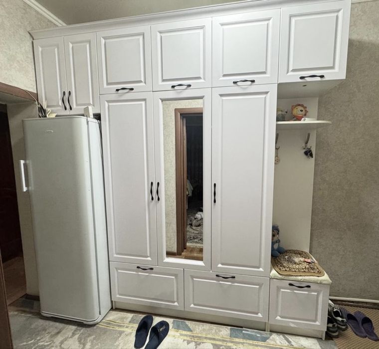 Продам шкаф в отличном состояний