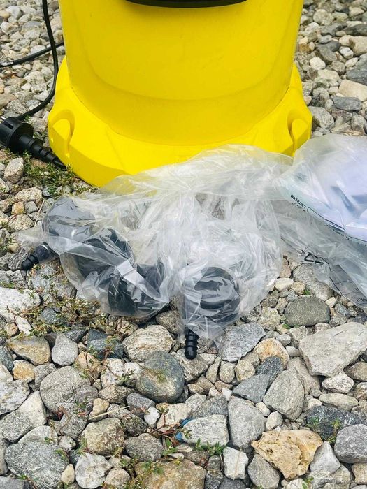 Aspirator Kärcher WD 3 V-17/4/20 pentru medii umed/uscat- pentru piese