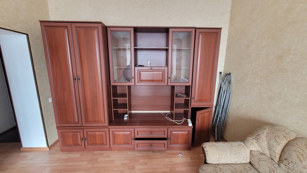 Мебель для гостинной. Стенка в гостинную