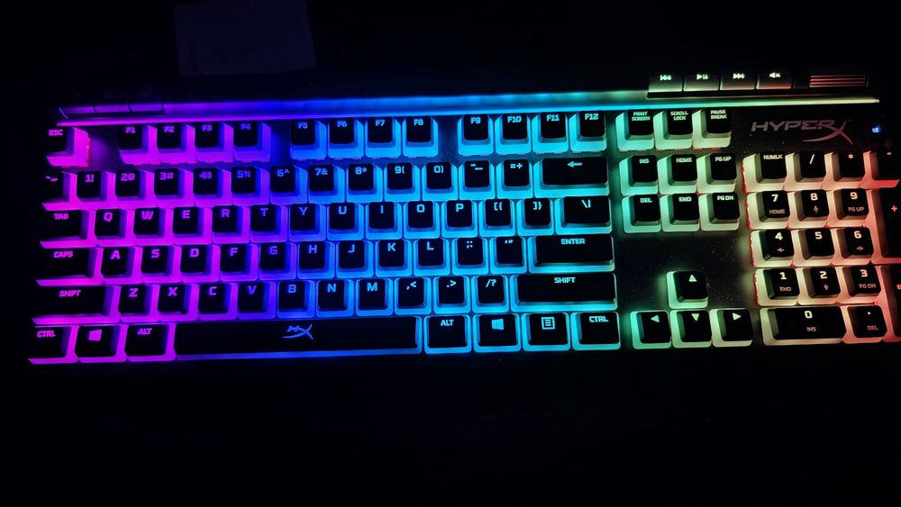 Tastatură mecanica gaming  HyperX Alloy Elite 2 – stare excelenta