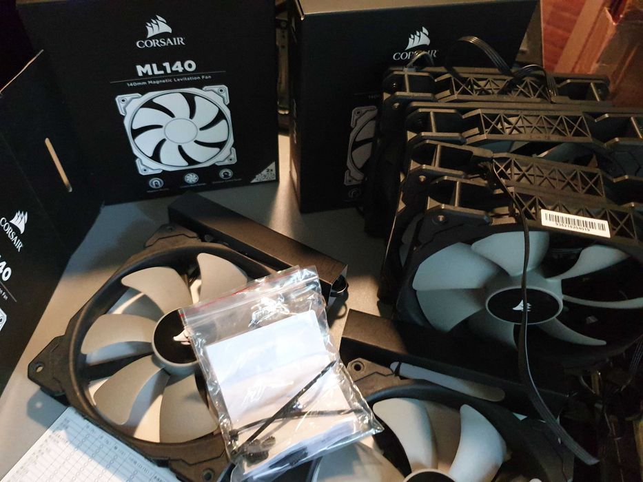 Ventilatoare Corsair ML140, FARA RGB, 6 buc.